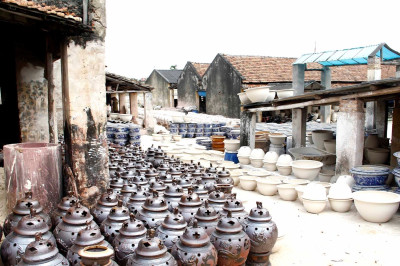 Làng gốm Bát Tràng – Địa điểm du lịch độc đáo