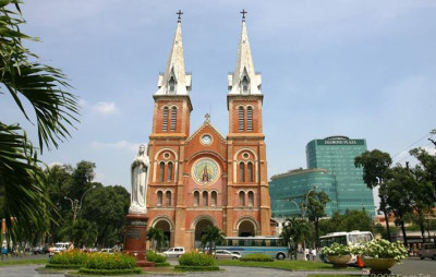 Nhà thờ Đức Bà Sài Gòn – Tuyệt tác kiến trúc Pháp