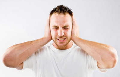 Ù tai là bệnh gì? nguyên nhân và phương pháp chữa ù tai