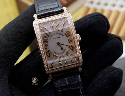 Đồng hồ đeo tay nữ Franck Muller Long Island vàng hồng