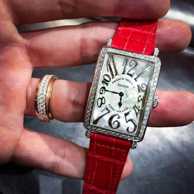 Đồng hồ đeo tay dành cho nữ Franck Muller Long Island